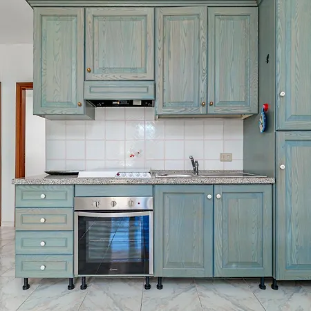 Apartment Trilo Deledda San Teodoro (Sardinia)