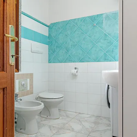 Trilo Deledda Apartment