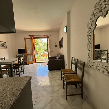 Trilo Deledda Apartment