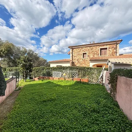 Trilo Deledda * San Teodoro (Sardinia)