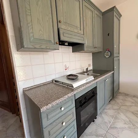 Trilo Deledda Apartment *