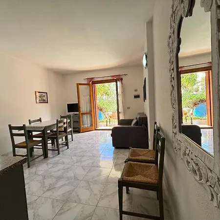 Trilo Deledda Apartment *