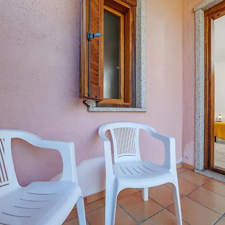 Trilo Deledda Апартаменты Сан-Теодоро