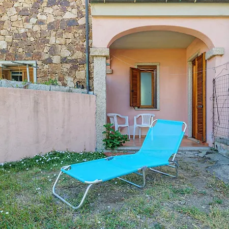 Trilo Deledda Апартаменты *